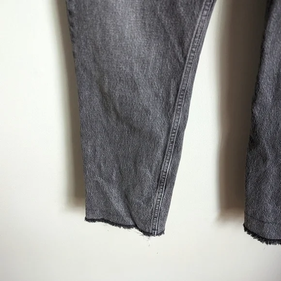 ZARA Dark Grey Boyfriend Fit Raw Hems High Rise Casual Button Fly Jeans Size 24 - Picture 2 of 12